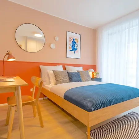 דירה Design - Balcony, Free Parking, Yoga, 10 Mins To Center, By Gravity *
