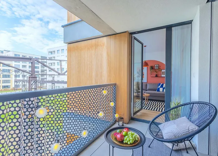 Design - Balcony, Free Parking, Yoga, 10 Mins To Center, By Gravity Appartement Prague