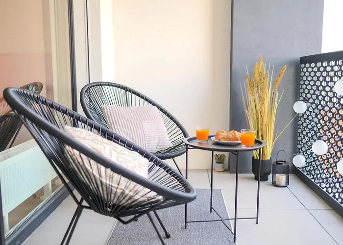 Appartement Design - Balcony, Free Parking, Yoga, 10 Mins To Center, By Gravity